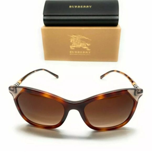 Burberry Women's Havana Sunglasses! - Picture 1 of 4